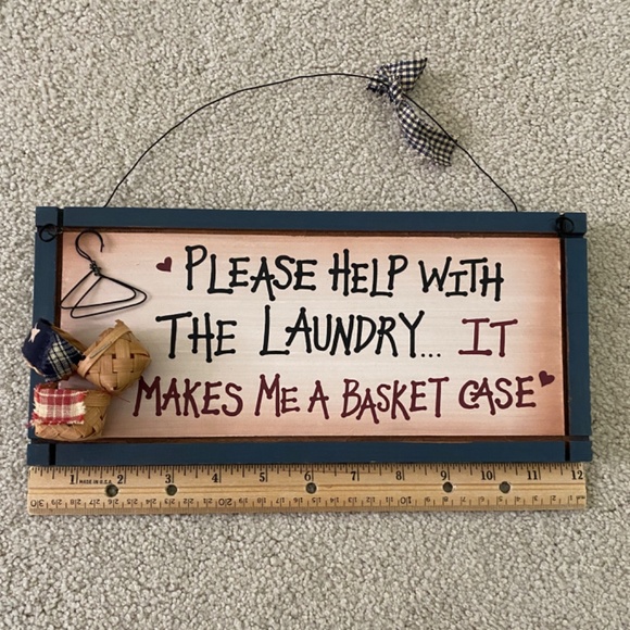 Vintage Laundry Sign - Picture 4 of 5